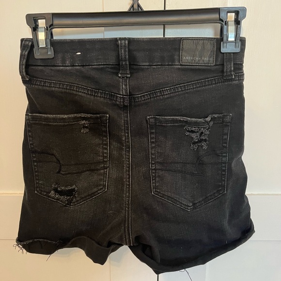 Distressed black jean shorts - Picture 2 of 7